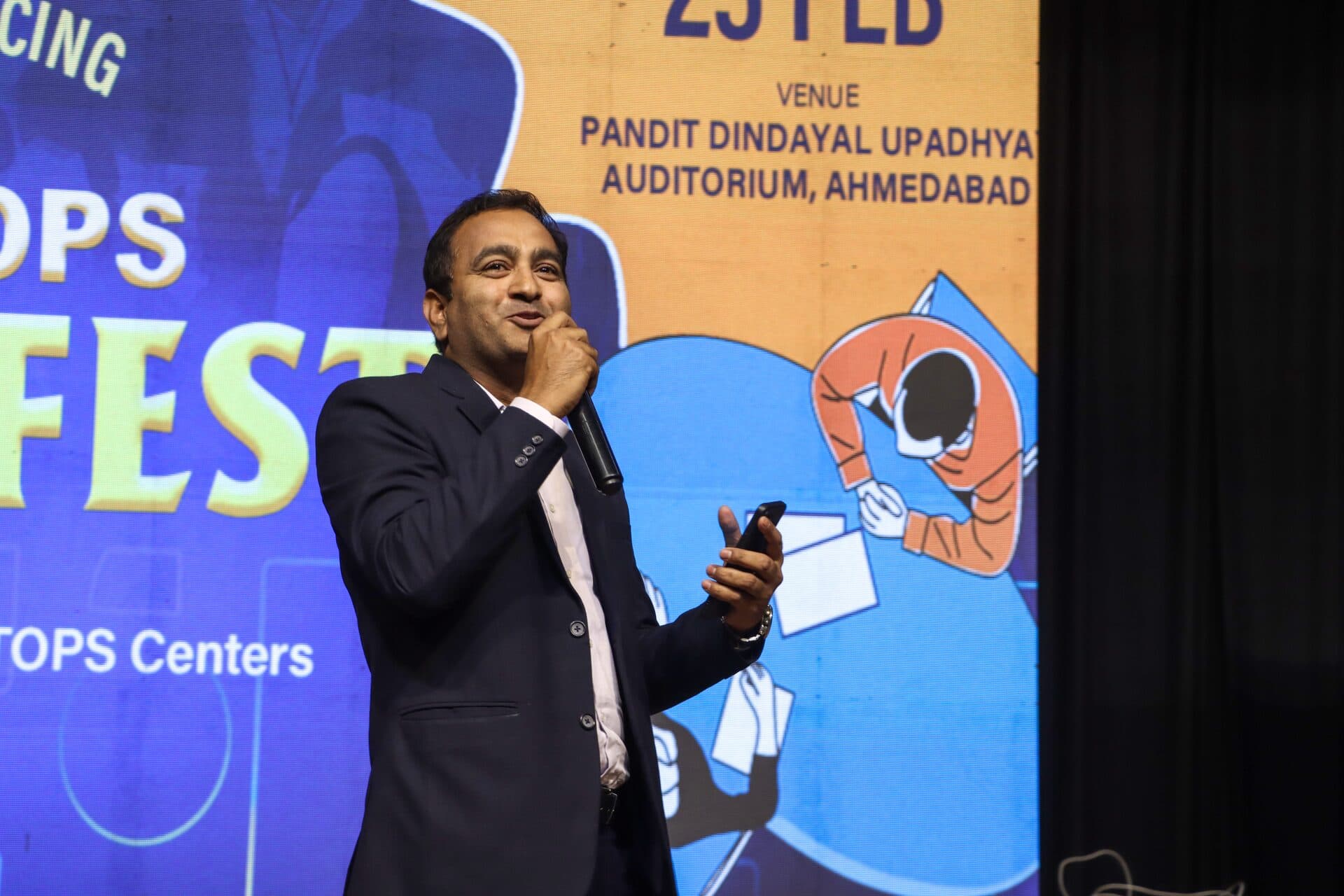 Keynote address on the main stage